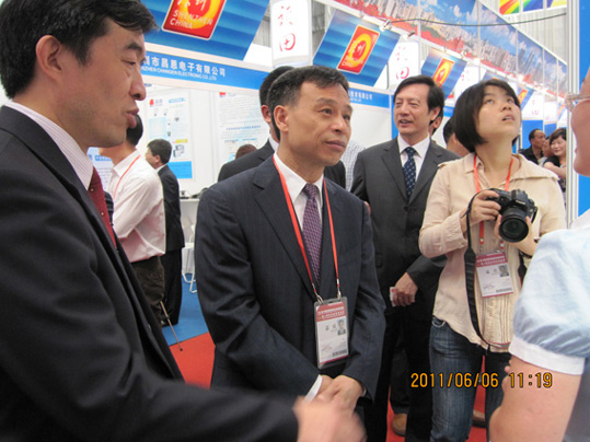 蜜桃视频一区科技小额电子支付解决方案亮相“昆交会”